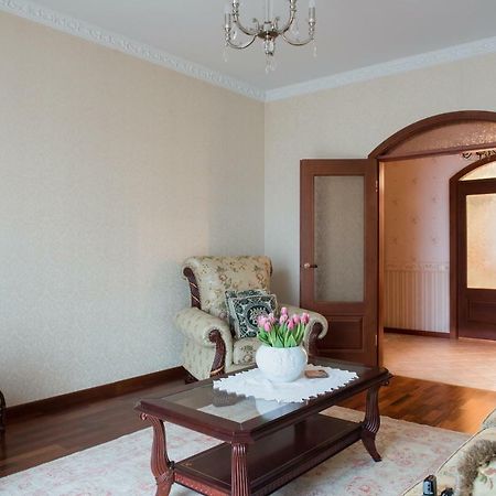 Classy Apartment In Good Neighbourhood Riga Exterior foto